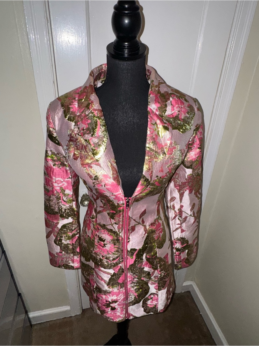 AKIRA Pink Floral Brocade Zip Blazer with Metallic Accents